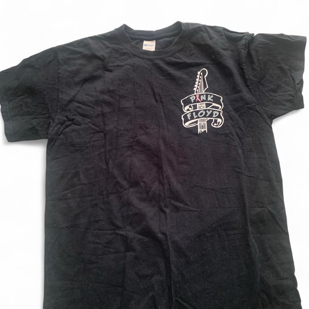 Medium Pink Floyd Black T-Shirt